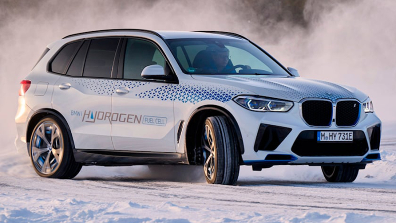 BMW начнет массовое производство водородных автомобилей к 2025 году