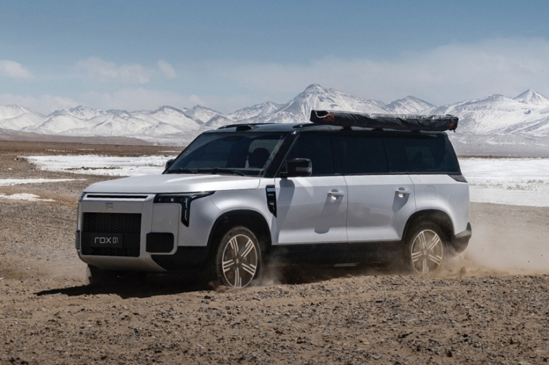 На рынок РФ официально выйдет внедорожник Rox 01, напоминающий Land Rover Defender