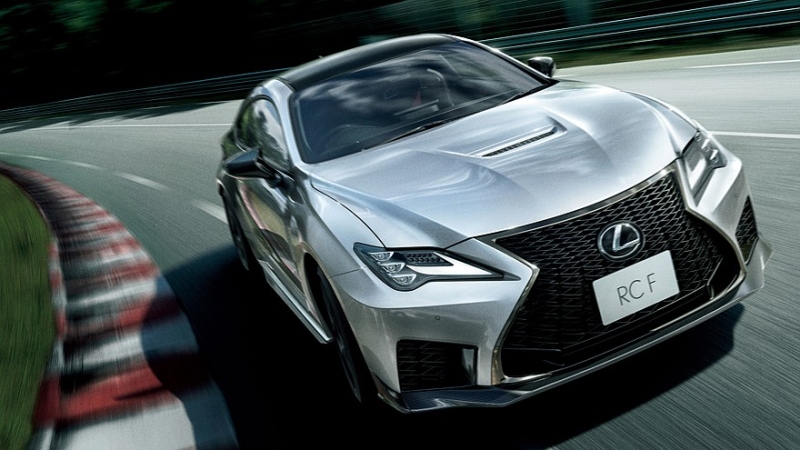 Lexus прощается с купе RC и RC F, производство завершится осенью