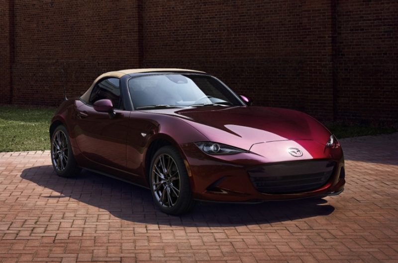 Mazda MX-5 Miata обзавелась юбилейной версией, цена известна