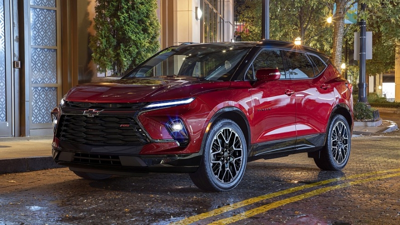 Американский Chevrolet Blazer с ДВС может покинуть линейку из-за слабых продаж