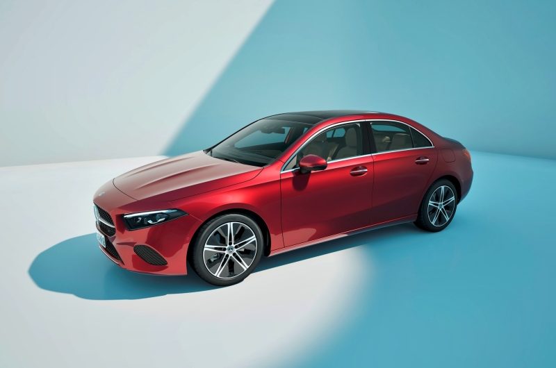 Mercedes-Benz завершает производство седана A-класса, наследника у него не будет