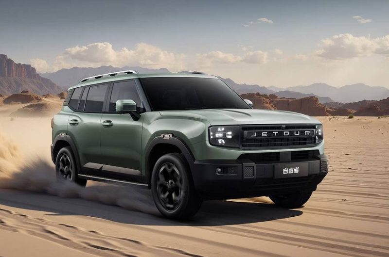 Начались продажи бензинового кроссовера Jetour T1: Россия на очереди