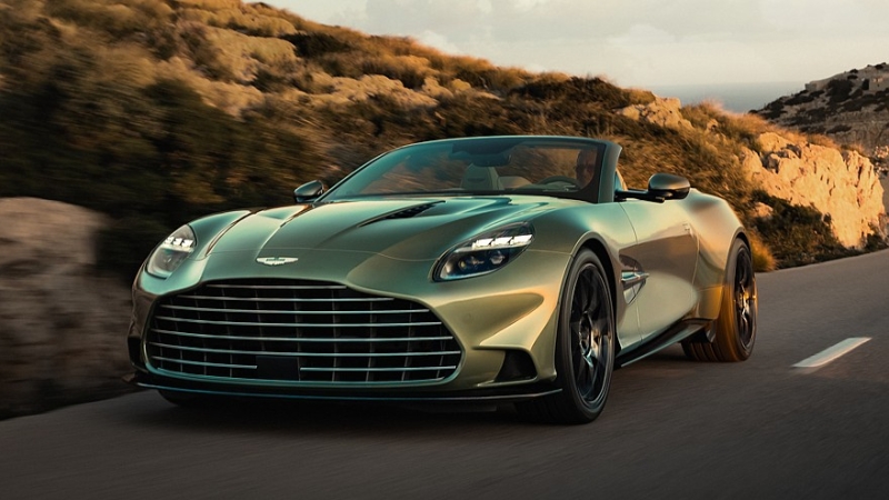 Aston Martin рассекретил Vanquish Volante с открытым верхом и битурбомотором V12