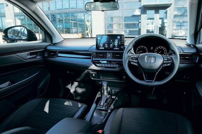 Бюджетный кроссовер Honda WR-V доработали для Японии через год после запуска