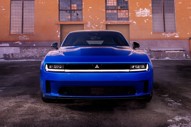 Да здравствуют мускулы! Dodge Charger всё-таки получит назад свой V8