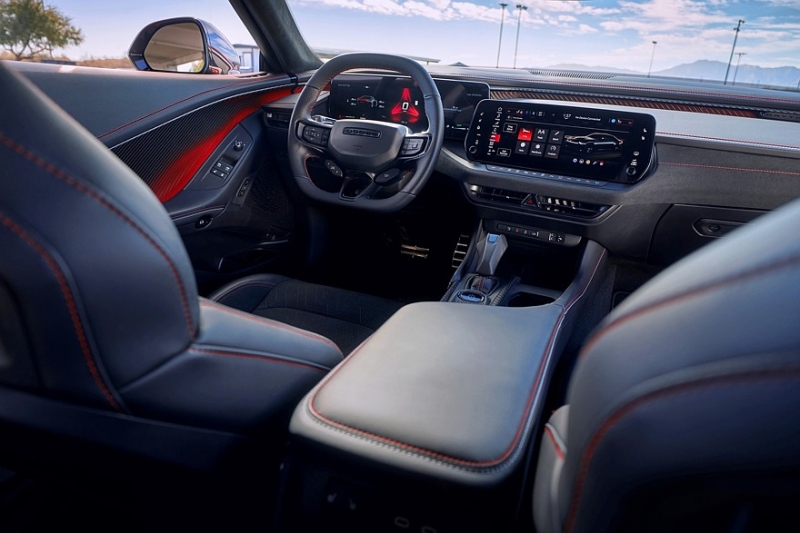 Да здравствуют мускулы! Dodge Charger всё-таки получит назад свой V8