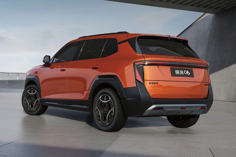 Эффектный и недорогой кроссовер Nammi 06 от Dongfeng показали на новых официальных фото