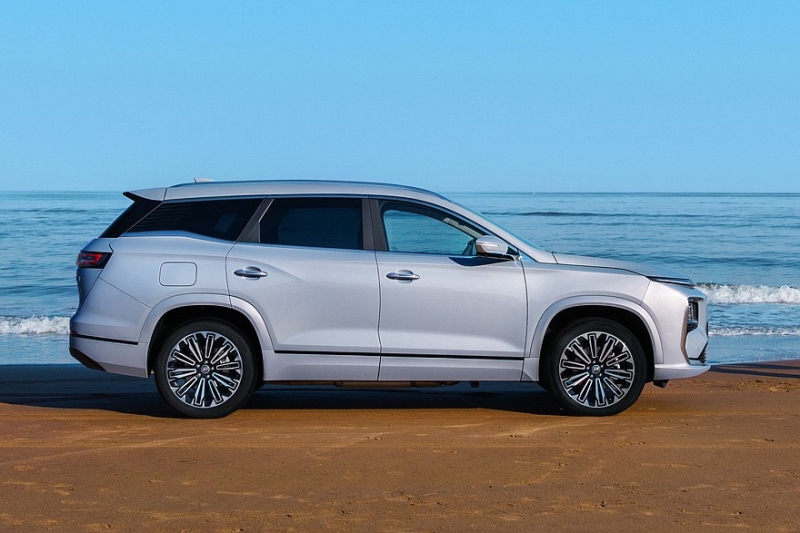 Jetour запускает продажи кроссовера Shanhai L9 с дизайном Li L9