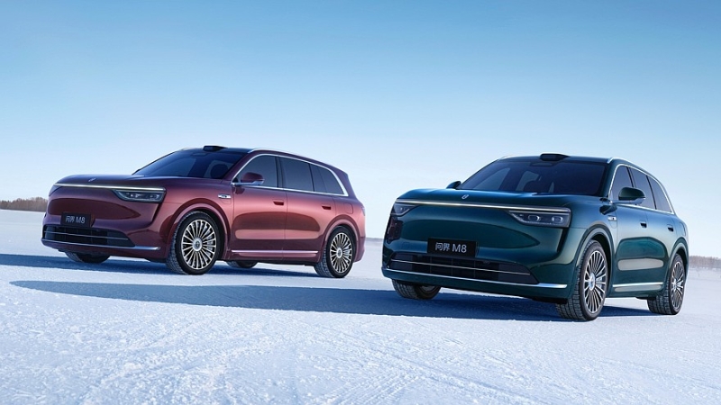 Как флагман, только чуть меньше и дешевле: AITO M8 готовится к выходу на рынок