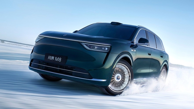 Как флагман, только чуть меньше и дешевле: AITO M8 готовится к выходу на рынок