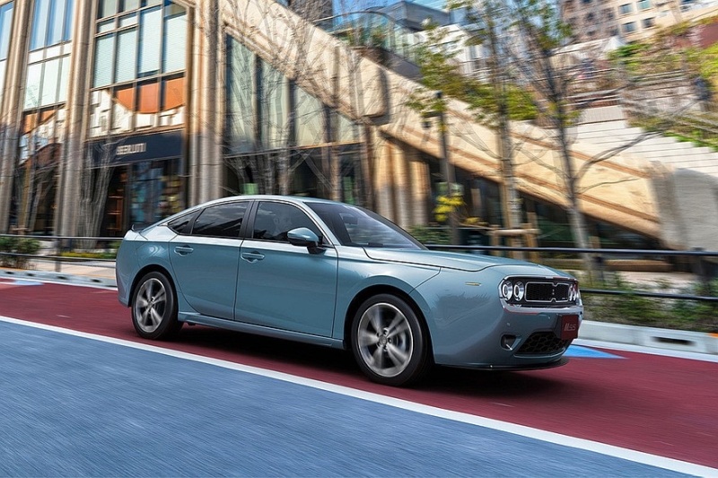 Крутой хэтч Mitsuoka M55 на базе Honda Civic снова доступен к заказу: больше версий