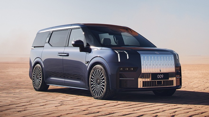 Минпромторг РФ обновил список моделей, облагаемых налогом на роскошь