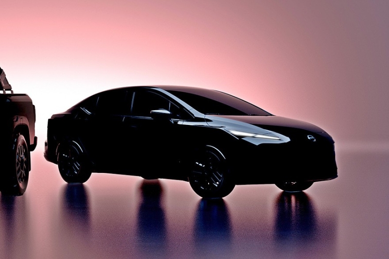 Новинки от кризисного Nissan: Leaf, X-Trail, Sentra, бюджетники и другие