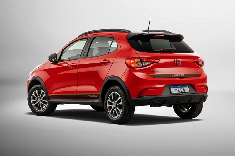 Обновлённый хэтчбек Fiat Argo: меньше изменений, чем у седана Cronos