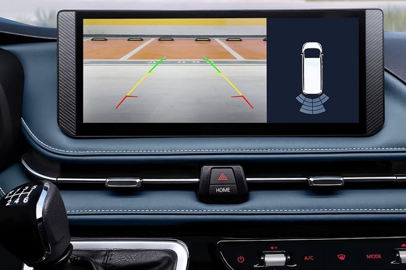 Очередной «китаец» прикинулся Chevrolet: GM выводит на рынок дизельный фургон Express Max