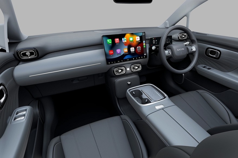 Стильный Aion UT от GAC дебютировал за пределами Китая с другой начинкой