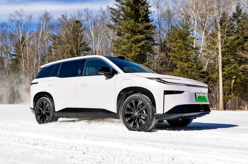 Уникальный случай: Toyota выпустила кроссовер bZ3X, который дешевле многих «китайцев»