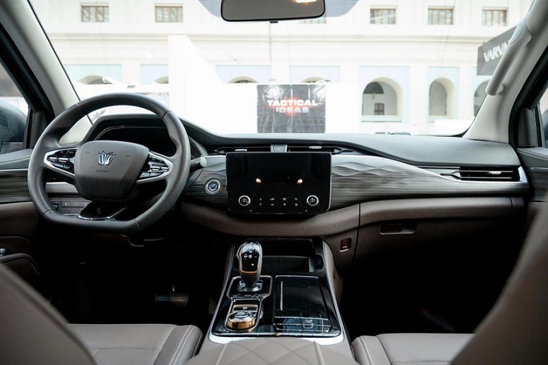 Внедорожник Oting Palasso на базе Nissan Navara: раскрыты комплектации для России