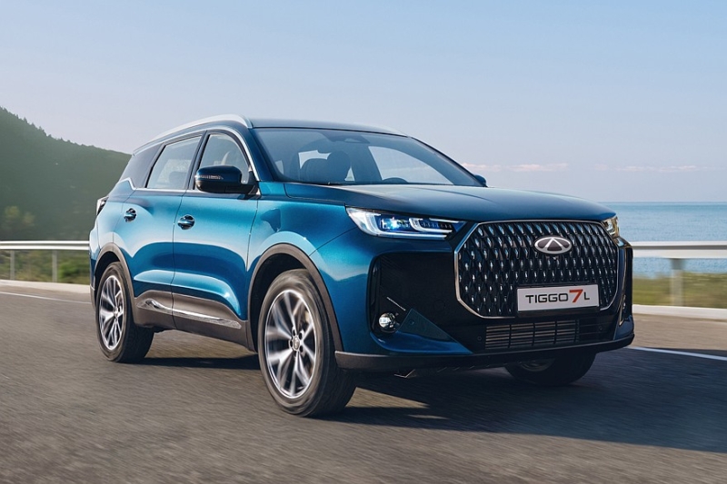 Chery объявила о старте продаж кроссовера Tiggo 7L в РФ: полный прайс-лист