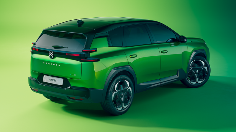 Citroen рассекретил новый C5 Aircross: три варианта техники и дизайн от предвестника