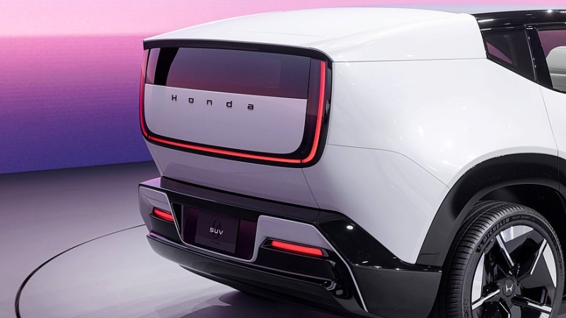 Эксцентричный кроссовер Honda 0 SUV показался на новых фотографиях