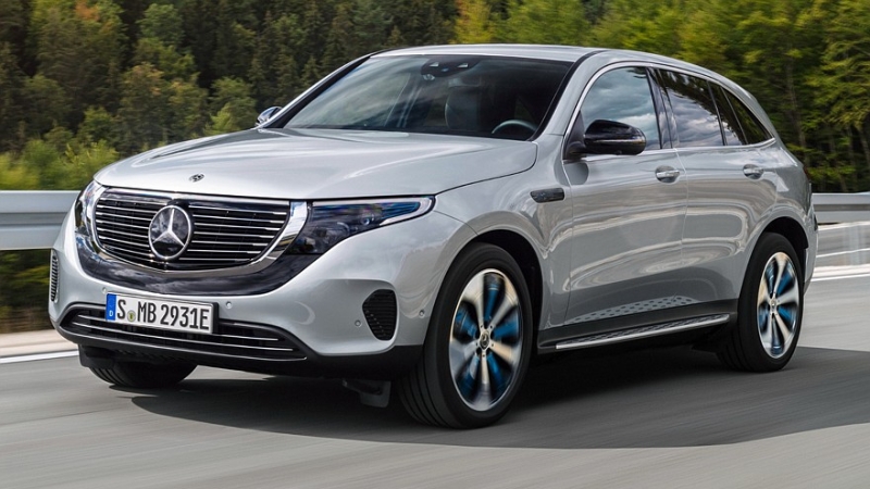 Электрический кроссовер Mercedes-Benz GLC: новые изображения