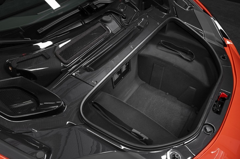 Ferrari 296 Speciale: меньше вес, больше мощности и доработанная аэродинамика