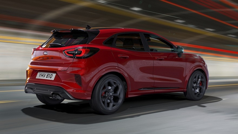 Ford собирается выпускать «заряженные» электромобили в линейках ST и RS