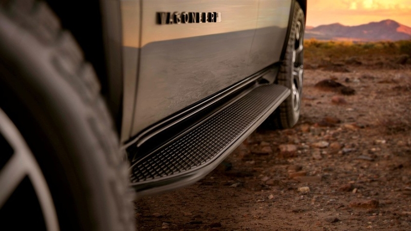 Jeep Wagoneer получил приключенческую версию Overland на фоне падения продаж