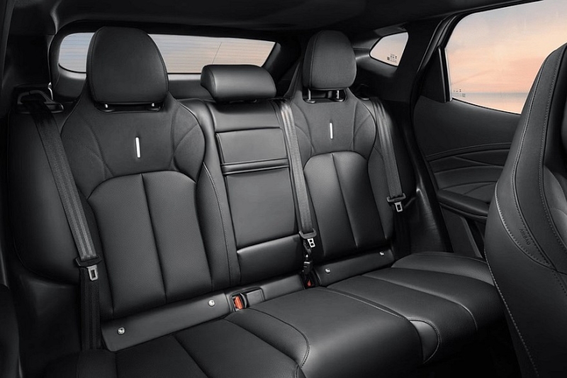 Кроссовер Omoda C3 готовится к глобальному дебюту, а старший Omoda C7 – к старту продаж в РФ