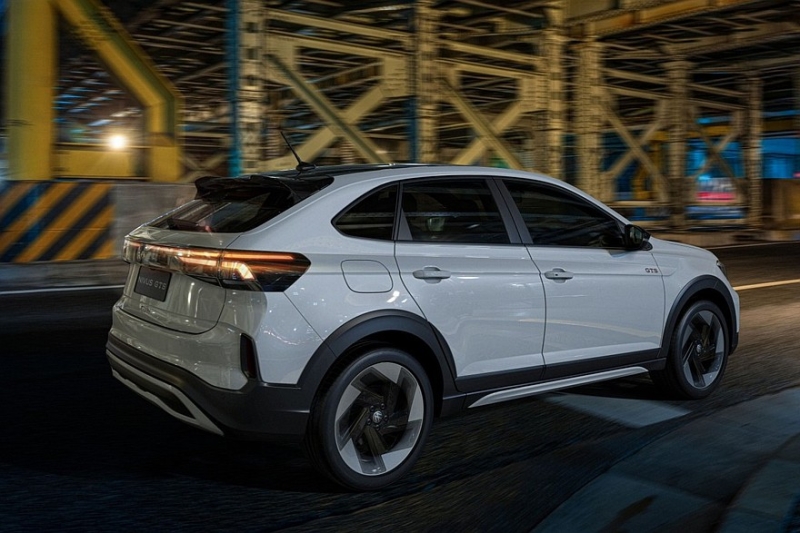 Кроссовер Volkswagen Nivus GTS с новым мотором оказался самым дорогим в гамме