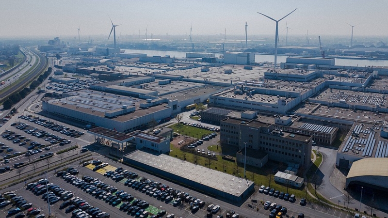 Кроссовер Volvo EX30 получил европейскую прописку: производство стартовало в Бельгии