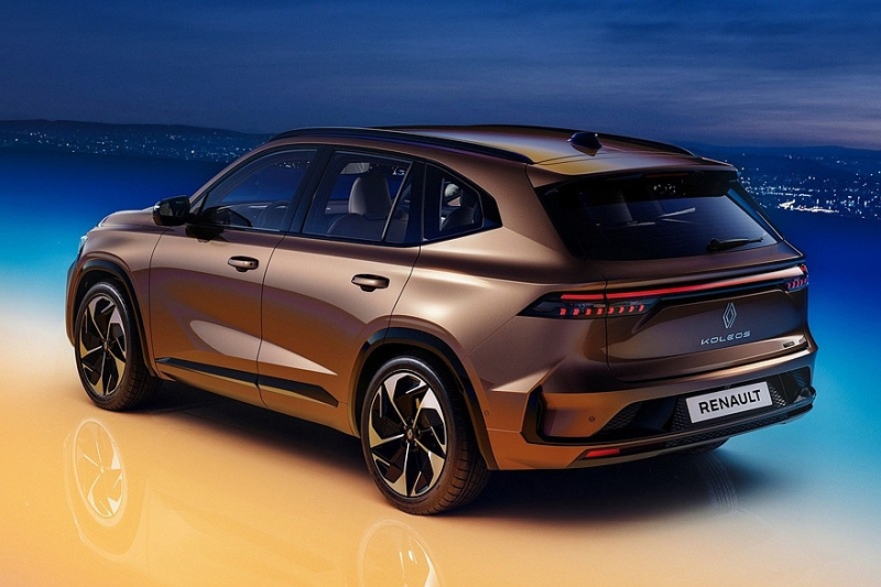 Кроссоверу Renault Grand Koleos на базе Geely Monjaro добавили спецверсию