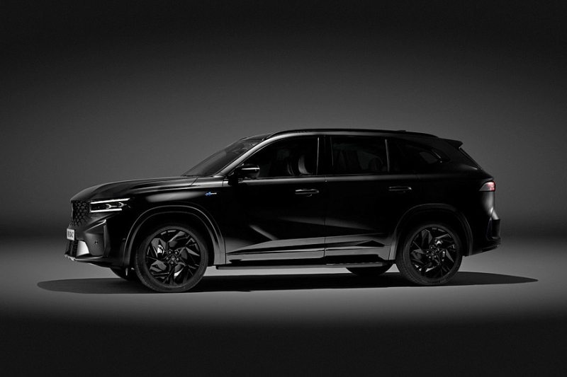 Кроссоверу Renault Grand Koleos на базе Geely Monjaro добавили спецверсию