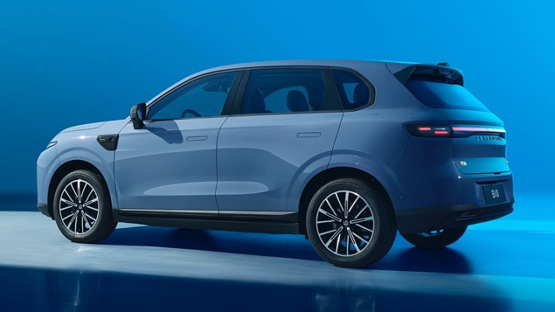 Leapmotor поможет Hongqi выпустить недорогой кроссовер и ведёт переговоры с Ferrari