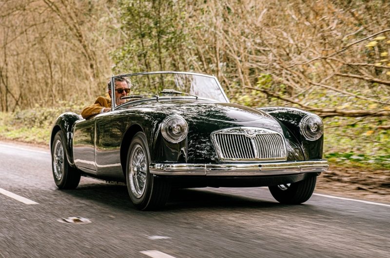 MGA Factory Edition: лёгкий рестомод от Frontline Cars с двумя моторами Ford на выбор