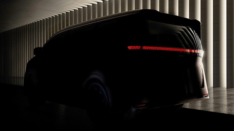 Nissan готовит минивэн Elgrand следующего поколения: первые тизеры