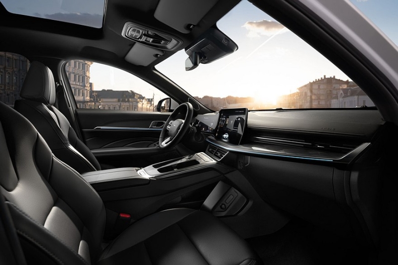 Новый купеобразный кроссовер Haval F7x, которого не было даже в Китае: цены в России