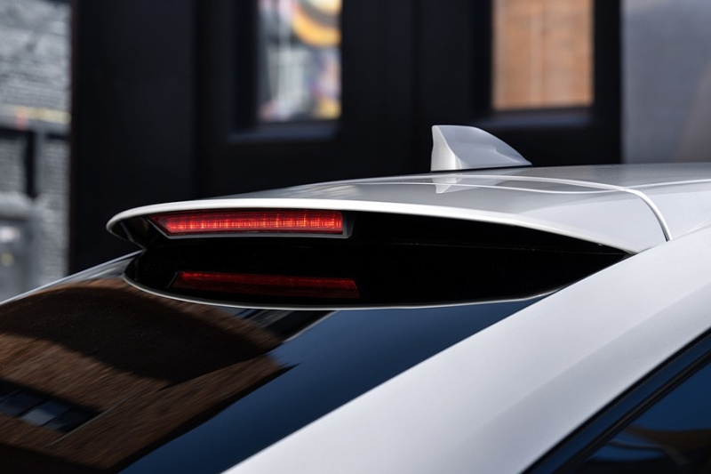 Новый купеобразный кроссовер Haval F7x, которого не было даже в Китае: цены в России