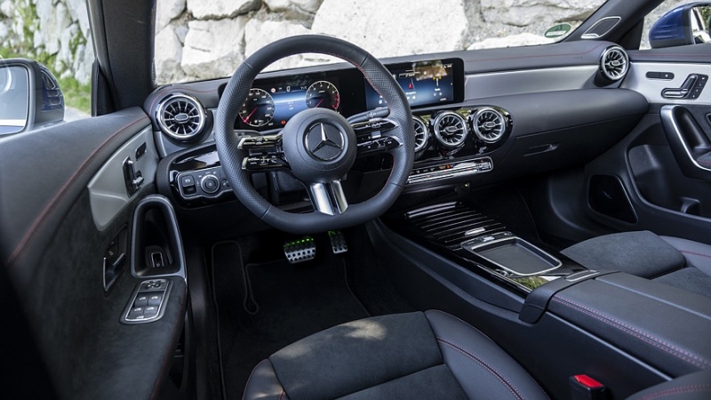 Новый универсал Mercedes-Benz CLA Shooting Brake: первые изображения