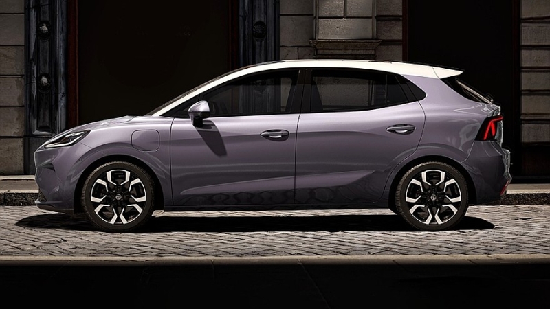 Планы MG: брутальный кроссовер Cyber X, обновлённый Cyberster и ещё шесть новинок