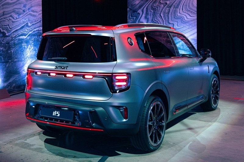 Smart #5 Brabus: полный привод, 646 л.с., 3,8 секунды до «сотни» и высокая цена