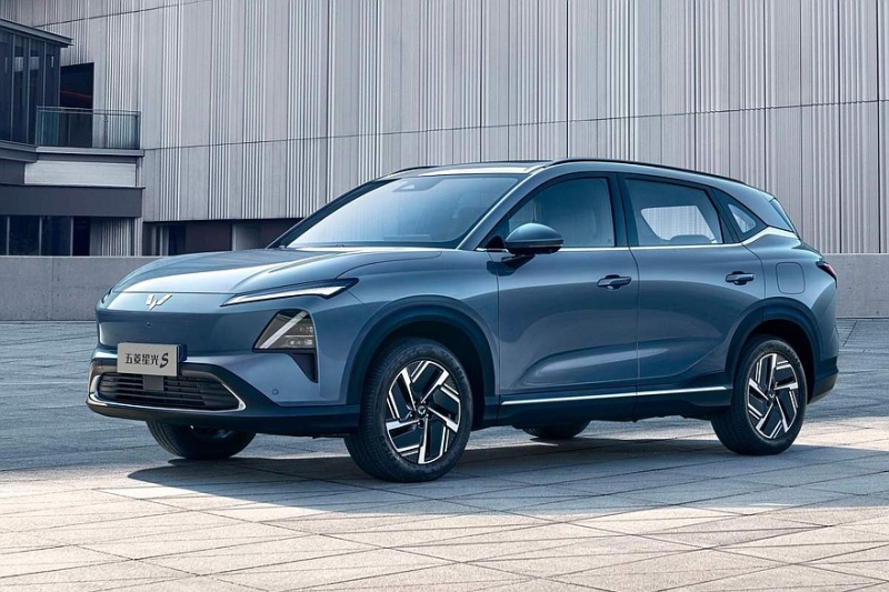 Совсем другой кроссовер Chevrolet Captiva готовится к старту продаж: официальные кадры