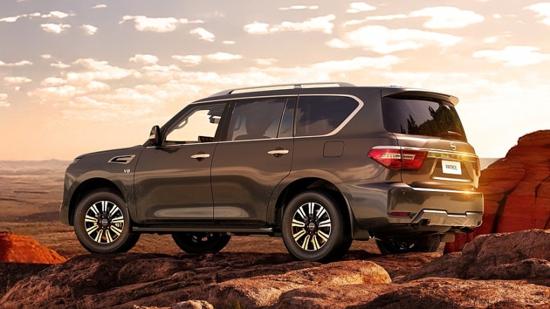 Старый Nissan Patrol с V8 продолжает карьеру в Австралии: ему наконец-то обновили салон