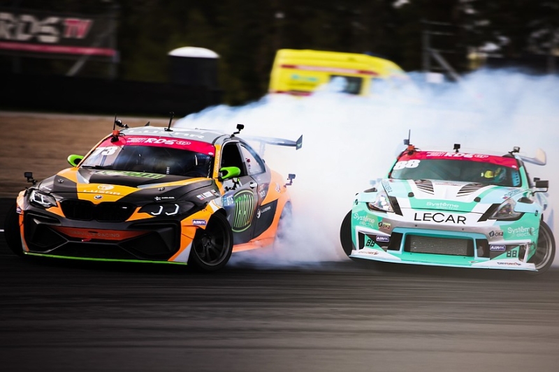 Антон Козлов одержал на «Игора Драйв» вторую в карьере победу в RDS GP