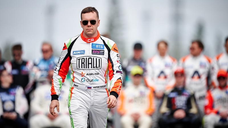 Антон Козлов одержал на «Игора Драйв» вторую в карьере победу в RDS GP