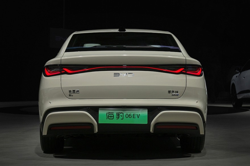 BYD подхватила моду на универсалы: к старту продаж готовится Seal 06 Travel Edition