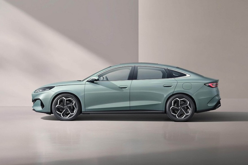 BYD подхватила моду на универсалы: к старту продаж готовится Seal 06 Travel Edition