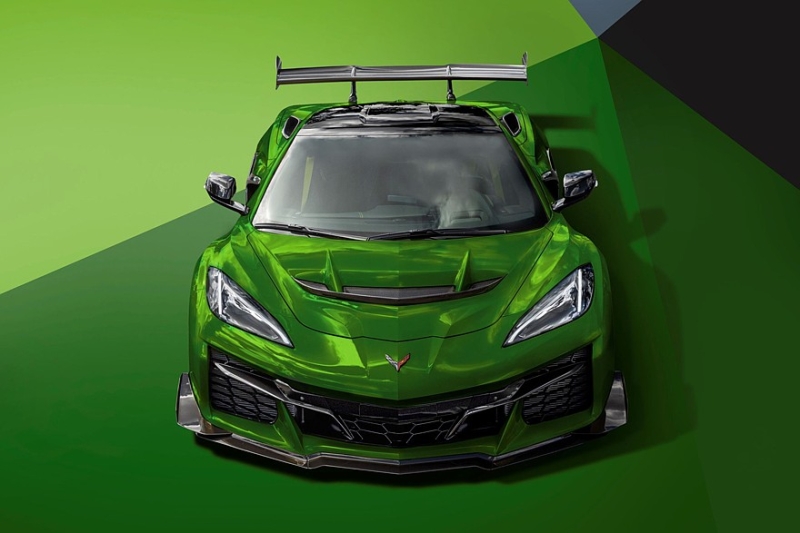 Chevrolet Corvette получил обновлённый интерьер с новыми экранами и без ряда кнопок